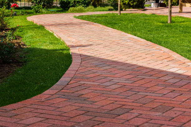 Best Driveway Resurfacing Pavers  in Newport, RI